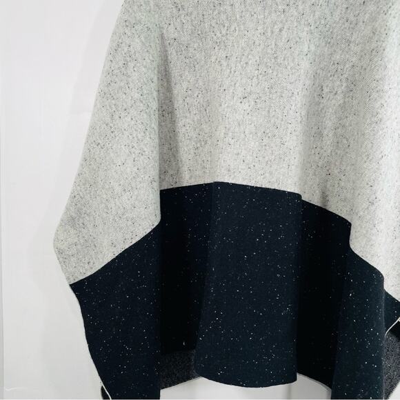 Ann Taylor Gray Black Speckled Turtleneck Sweater Poncho XS Small - Picture 3 of 7